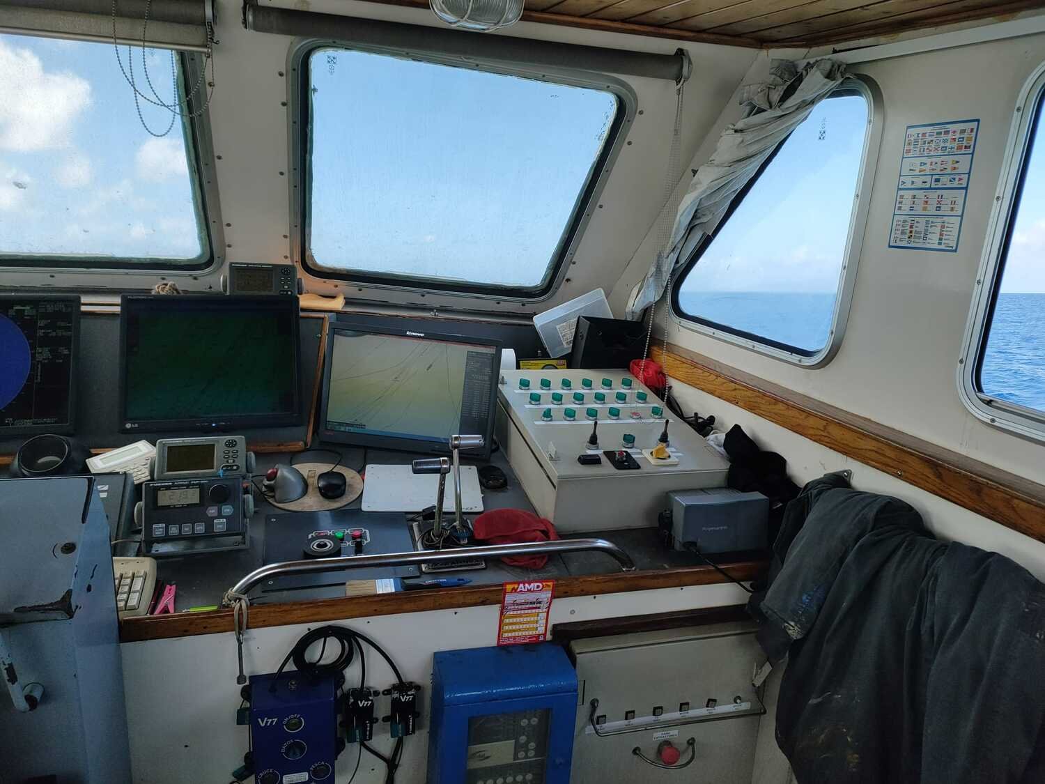 2002 A consultar Barco de arrastre