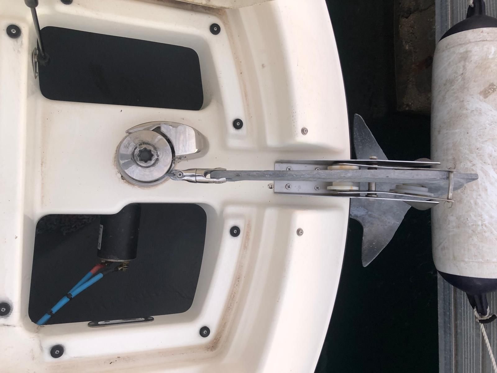 2022 Quicksilver Activ 605 Sundeck