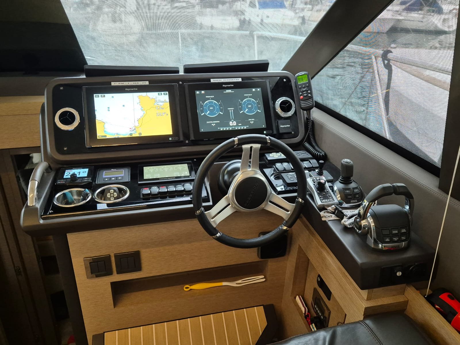 2018 PRESTIGE 460 FLY PRESTIGE 460 FLY