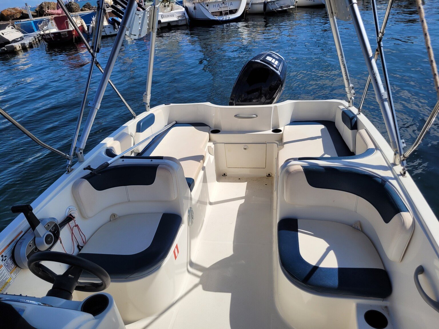 2016 Bayliner E6