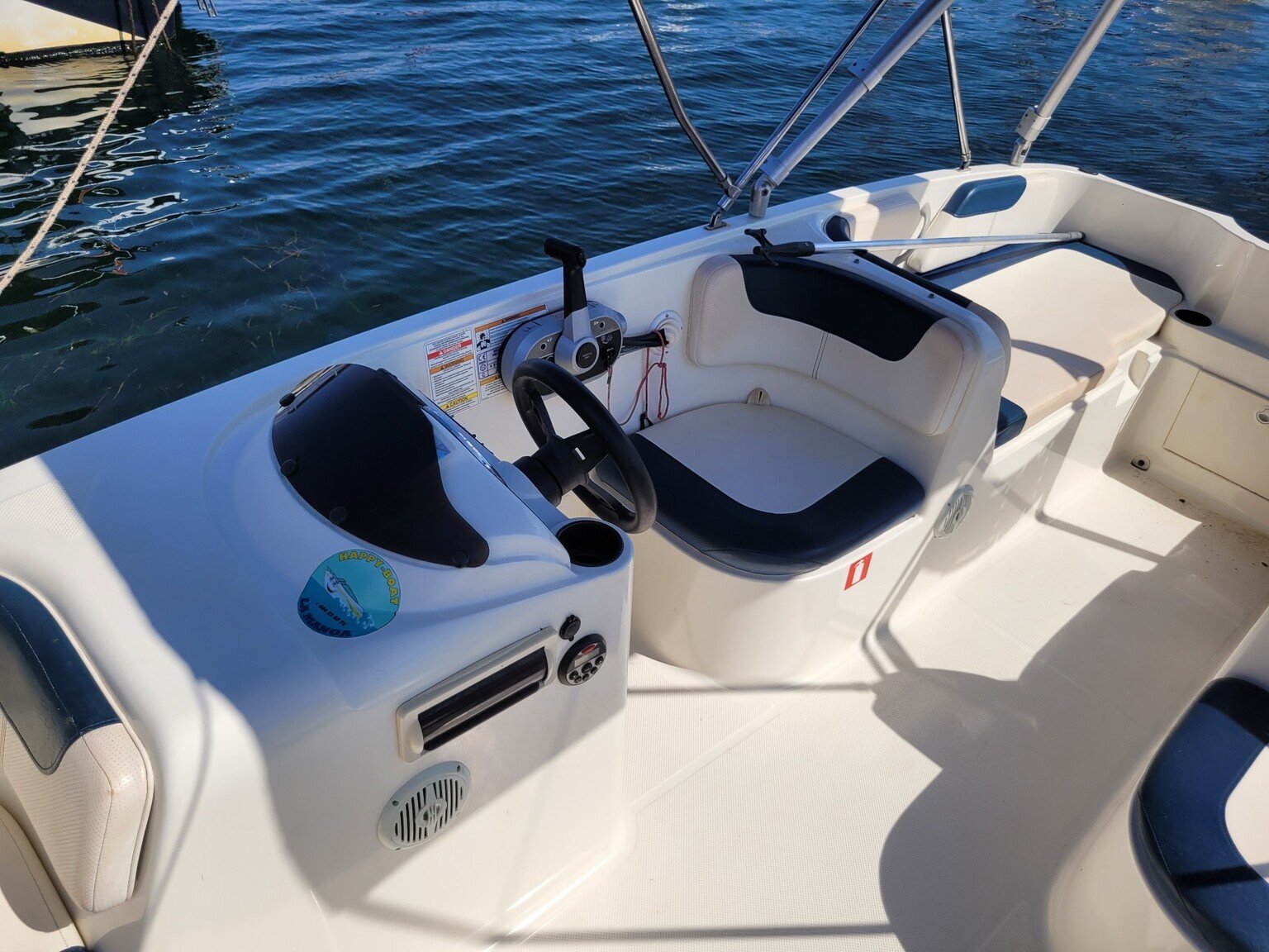 2016 Bayliner E6