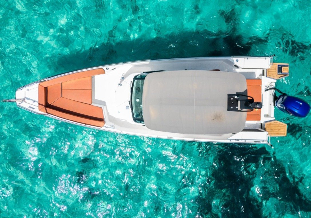 2015 Axopar 28 T-TOP