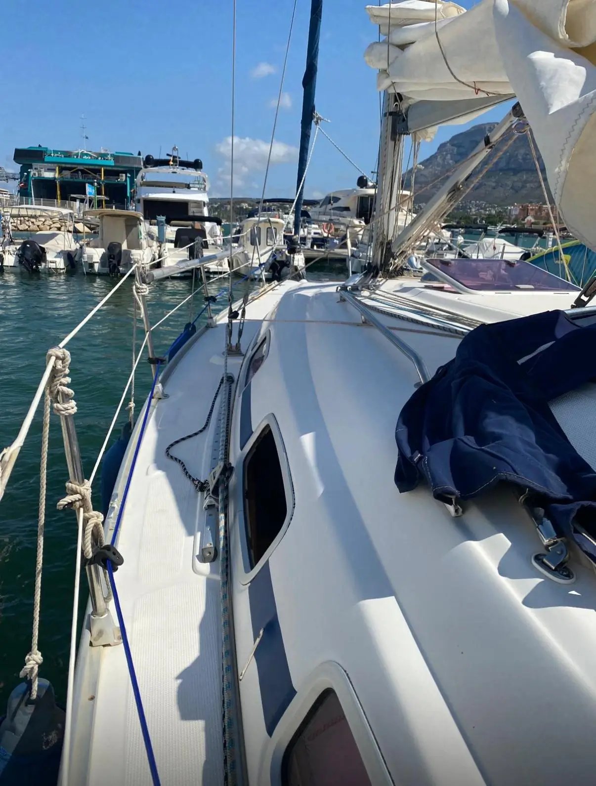 2005 Bavaria 30 Cruiser