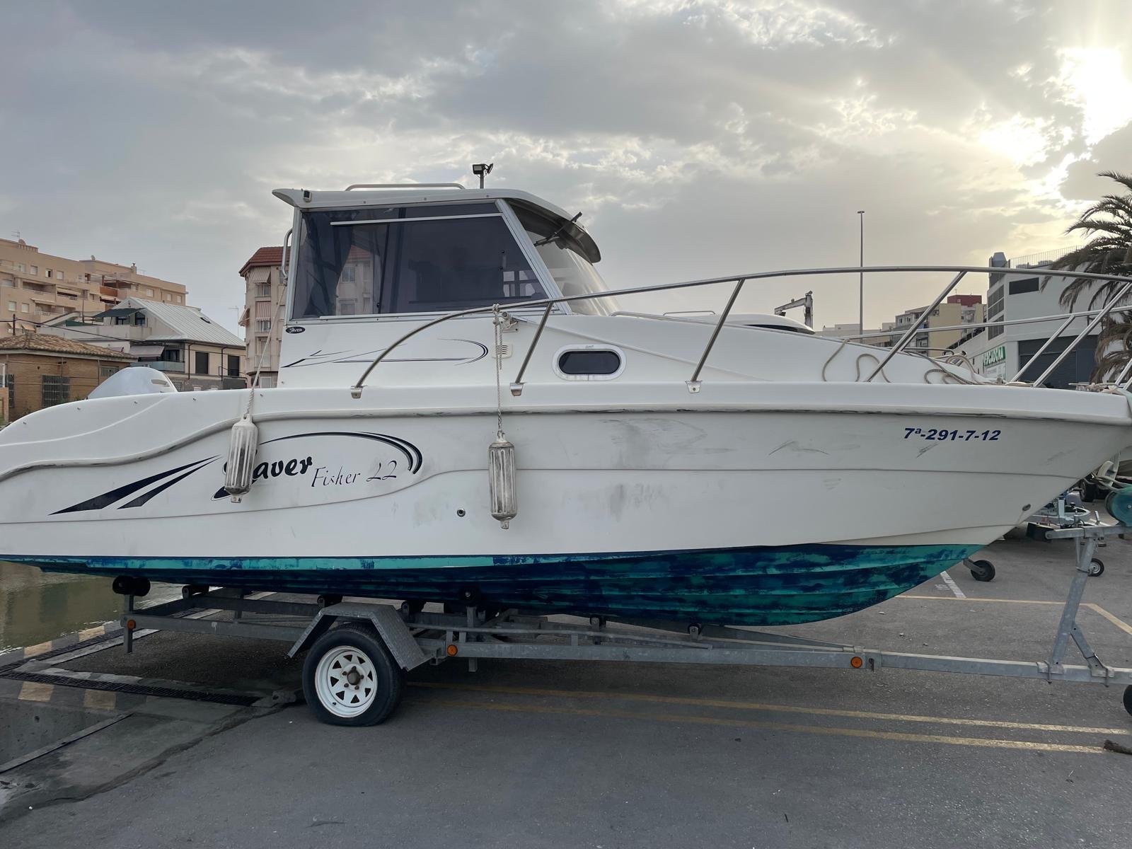 2012 Saver Fisher 22 Cabin